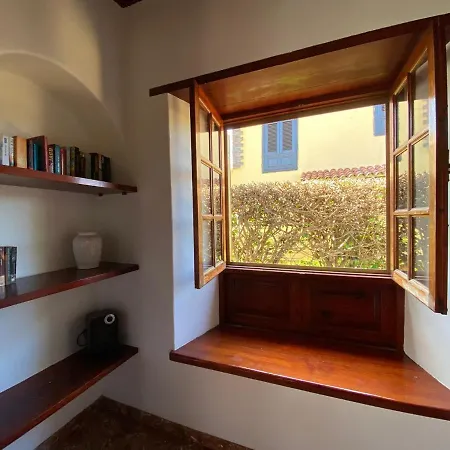 La Paz Villa